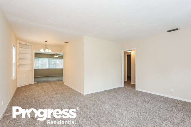 Foto del edificio - 4908 Dundee Rd