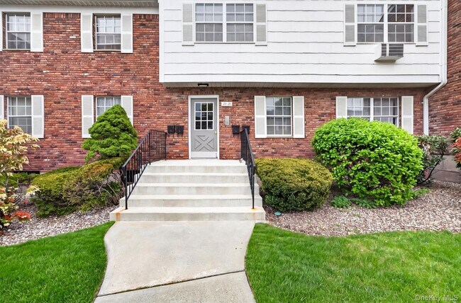 Foto del edificio - 31 Doxbury Ln
