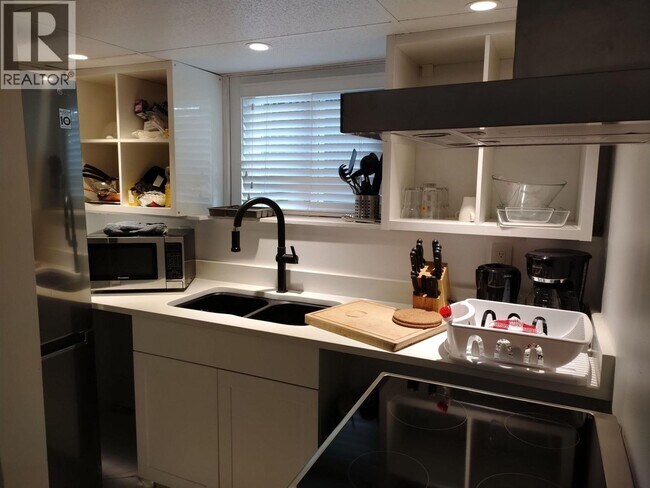 Photo du bâtiment - 2568 The Blvd