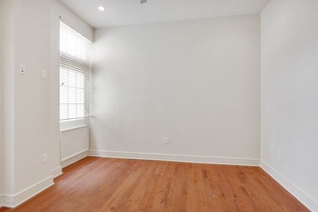 Interior Photo - The Academy Luxury Apartments and Townhomes