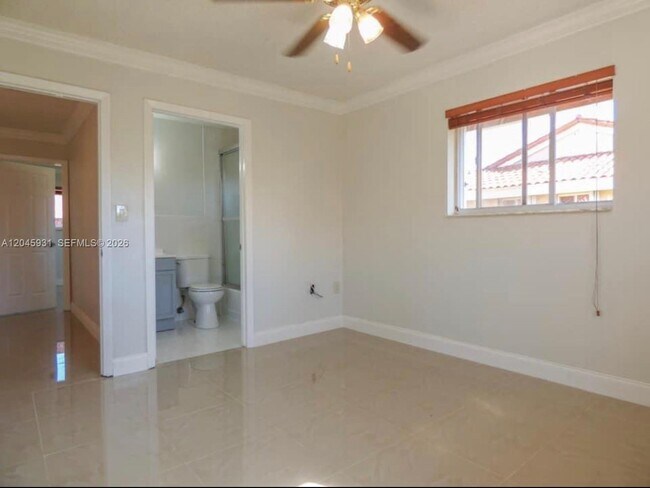 Foto del edificio - 8252 NW 6th Terrace