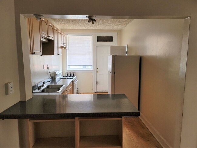 Foto del edificio - 4408 N Magnolia Ave