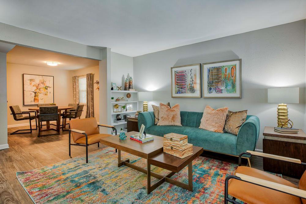 865 Bellevue Rentals in Nashville at 865 Bellevue Rd Nashville, TN