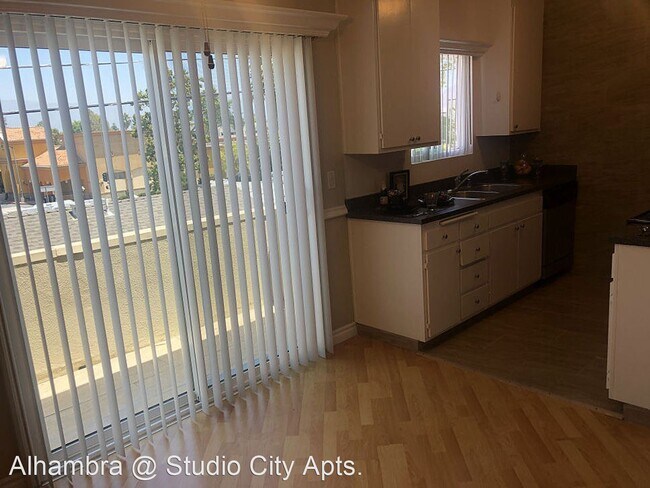 Foto del edificio - 10937 Fruitland Dr