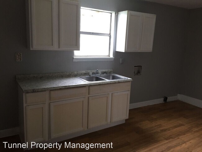 Building Photo - 2 br, 1 bath House - 3414 DeLong Street