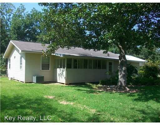 Building Photo - 362 Browns Bend Rd