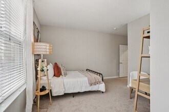 Building Photo - Glenview House