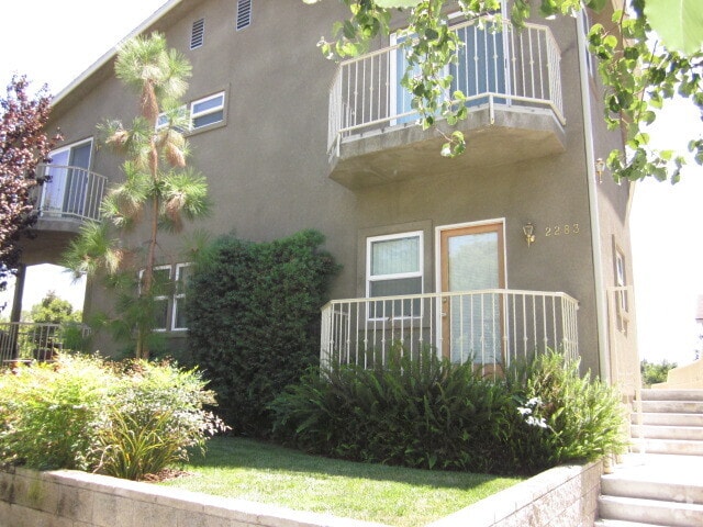 Building Photo - 2283 Waltonia Dr