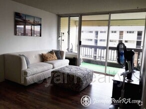 Building Photo - 775 Kinalau Pl