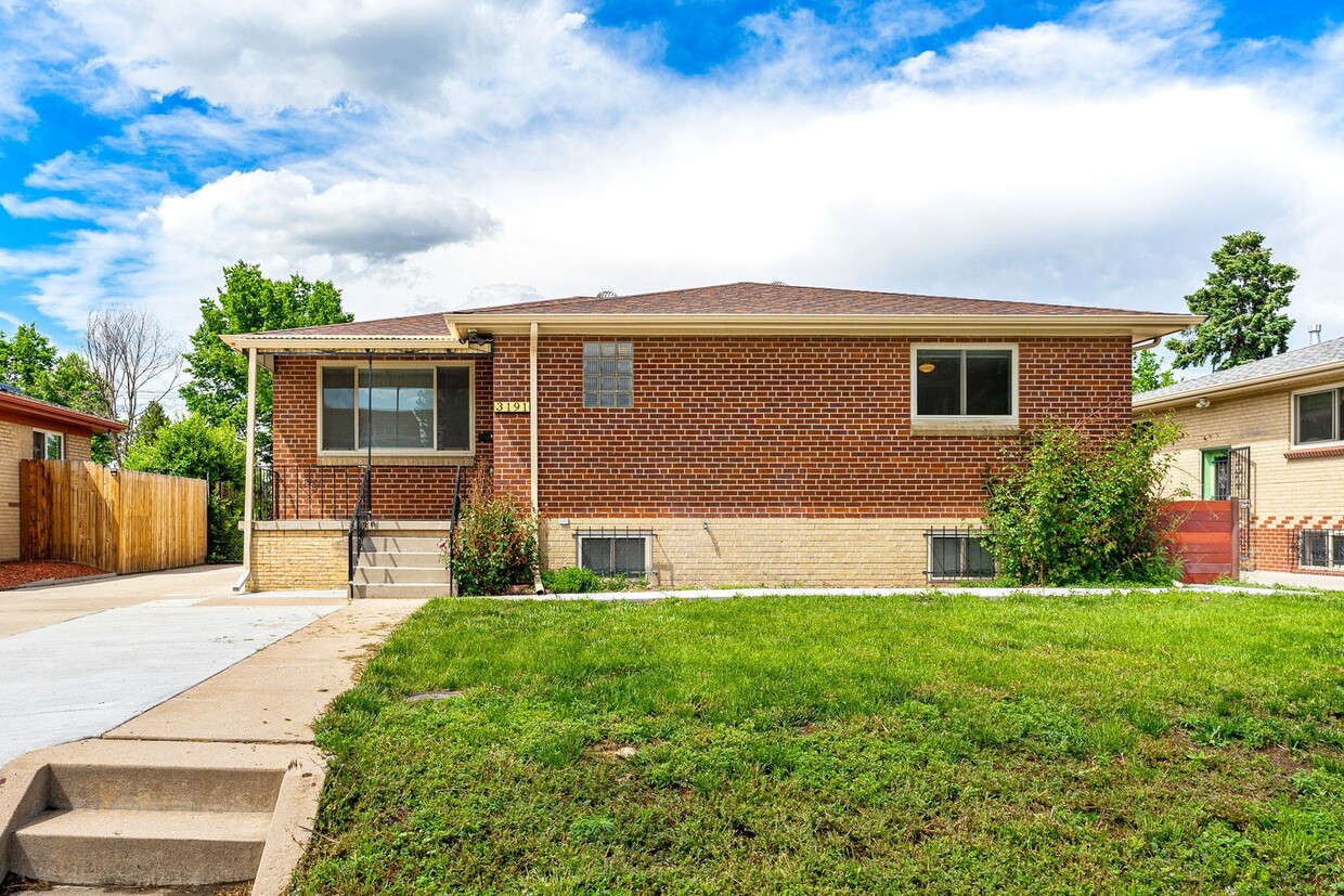 Foto principal - 2BD/1BA Ranch in Denver!