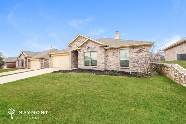 Building Photo - 221 Jennie Marie Cir