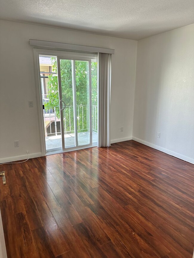 Foto del edificio - Nice 2 Bed 2 Bath Condo for lease with Par...