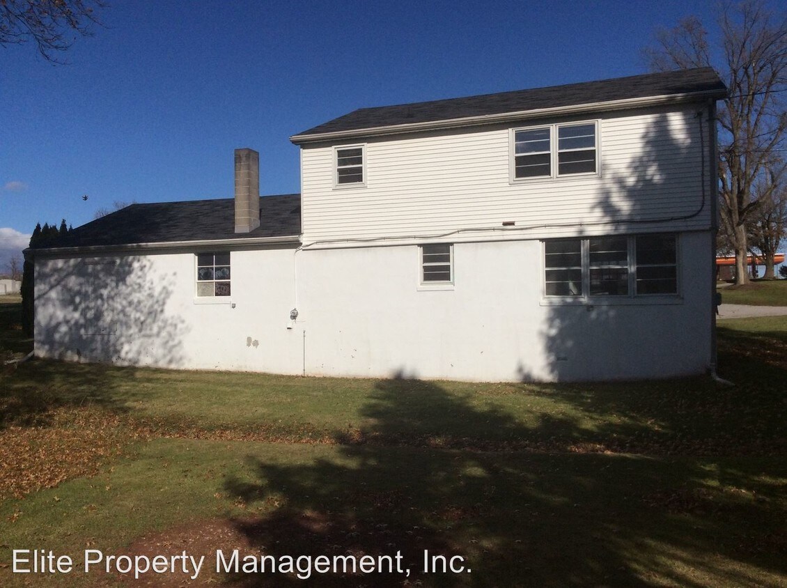 2340 Carlisle Rd, York, PA 17408 House Rental in York, PA