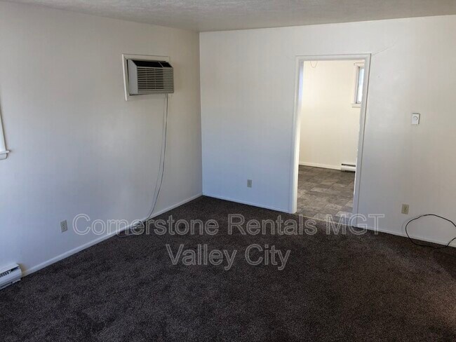 Foto del edificio - 822 4th St SW