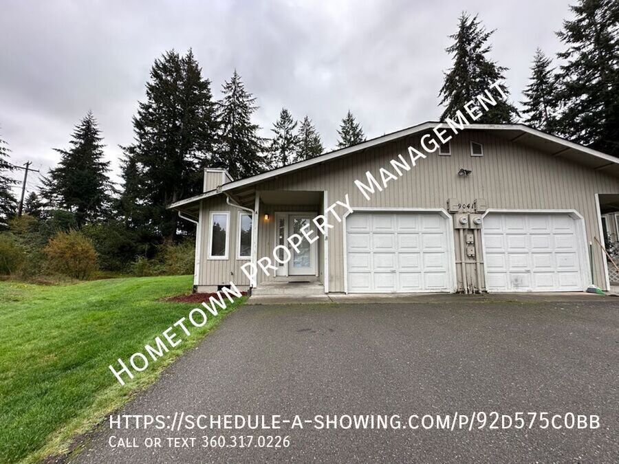 Primary Photo - 3 Bedroom Duplex - Available NOW!