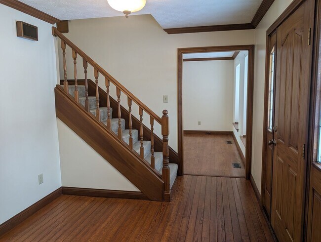 Foto del edificio - 4 Bedroom Beavercreek Home - AVAILABLE NOW!