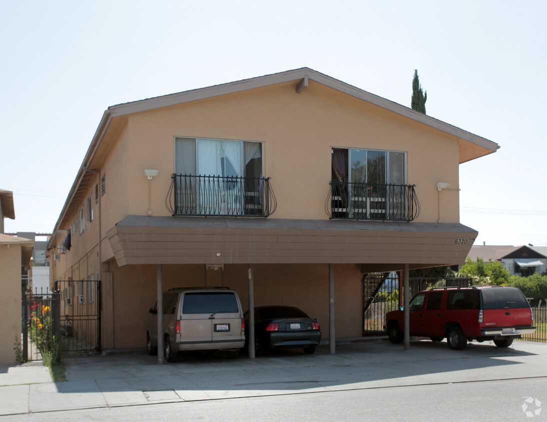 Building Photo - 6320 Malabar St