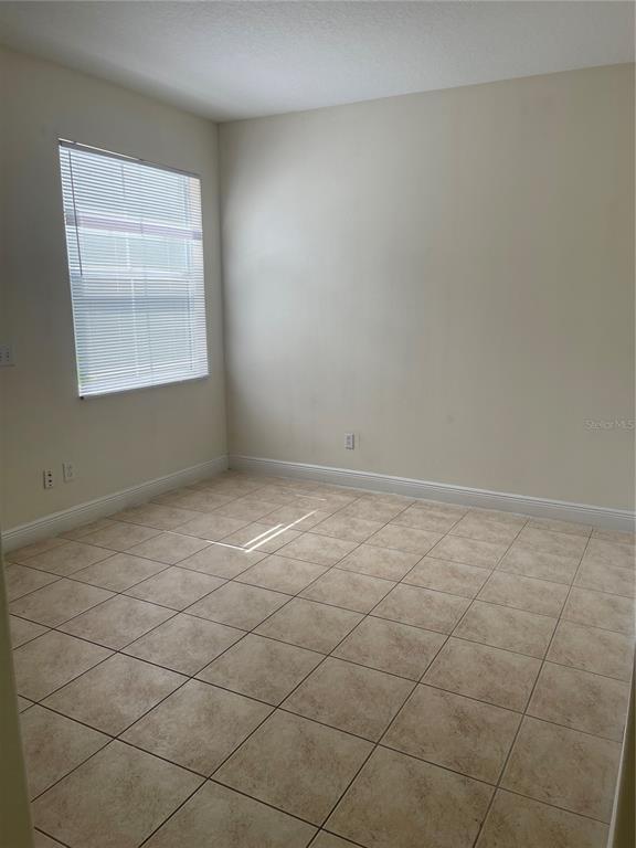 Building Photo - 1046 La Mirada Ct