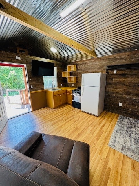 Building Photo - 604 Blueberry Ln