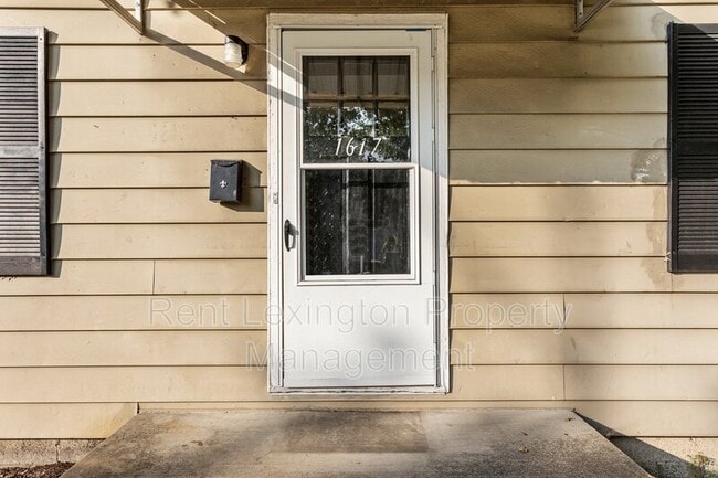 Photo - 1617 Liberty Rd House