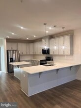 Building Photo - 8220 Longford Rd