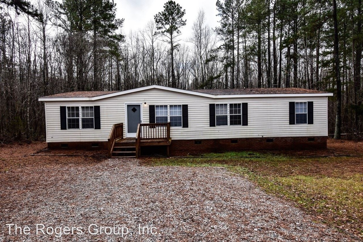 3 br, 2 bath House 4064 Brookstone Dr House Rental in Oxford, NC