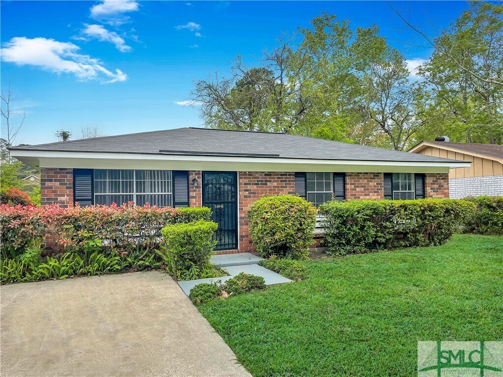 1315 E 33rd St, Savannah, GA 31404 House Rental in Savannah, GA