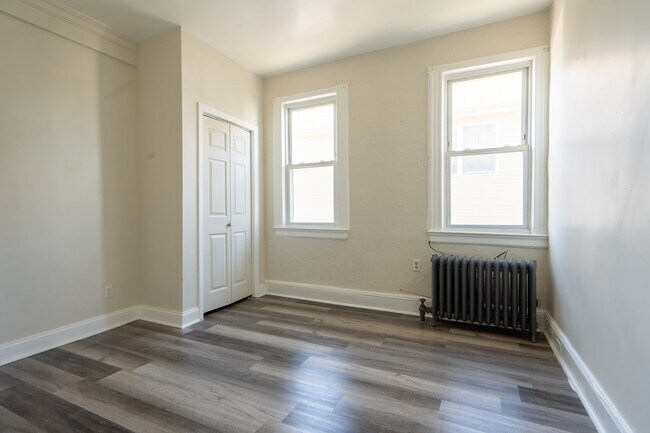 Foto del edificio - 235-2 Warren St