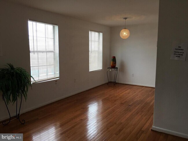 Foto del edificio - 2139 Young St SE