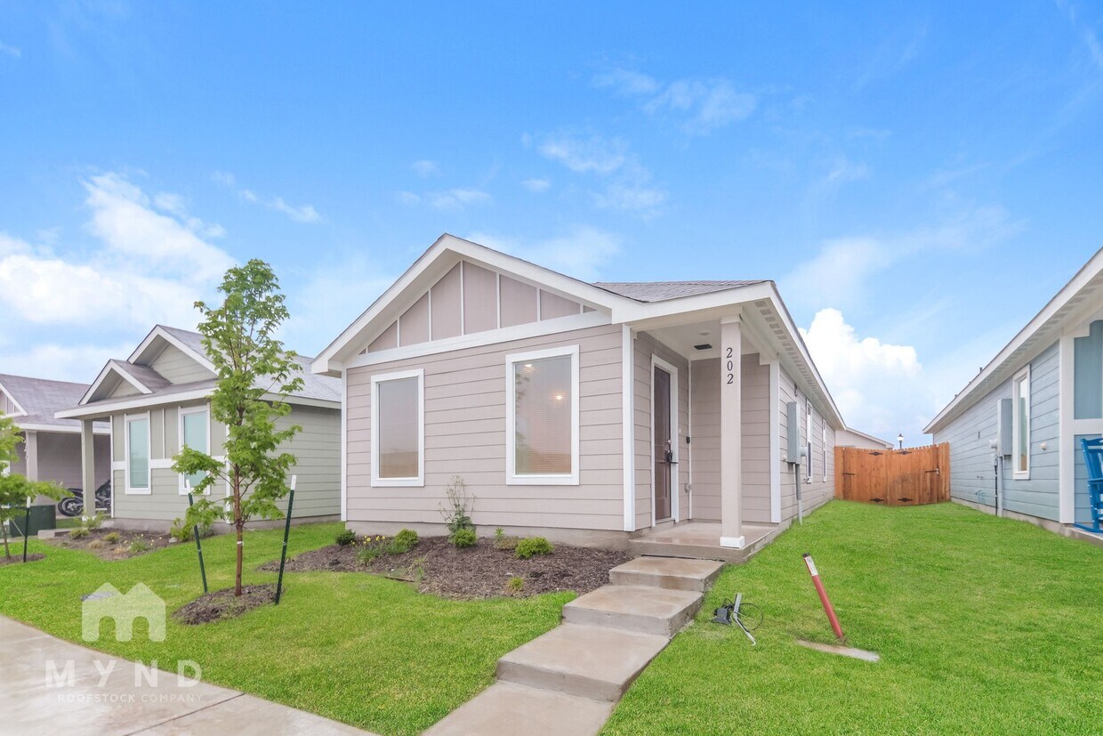Foto principal - 202 Sesame Ln