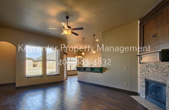 Building Photo - 8409 NW 140th St