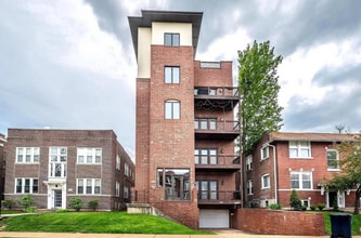 Building Photo - 6416 Cates Ave
