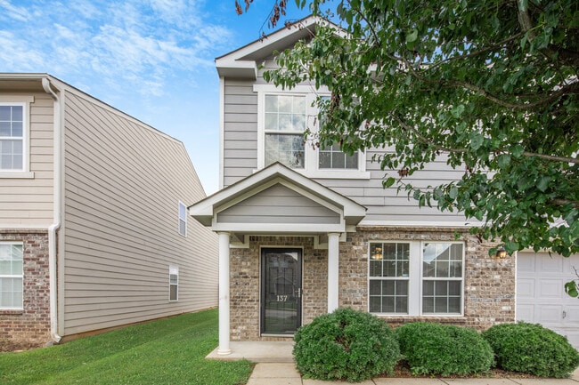 Foto del edificio - 137 David Barnes Dr