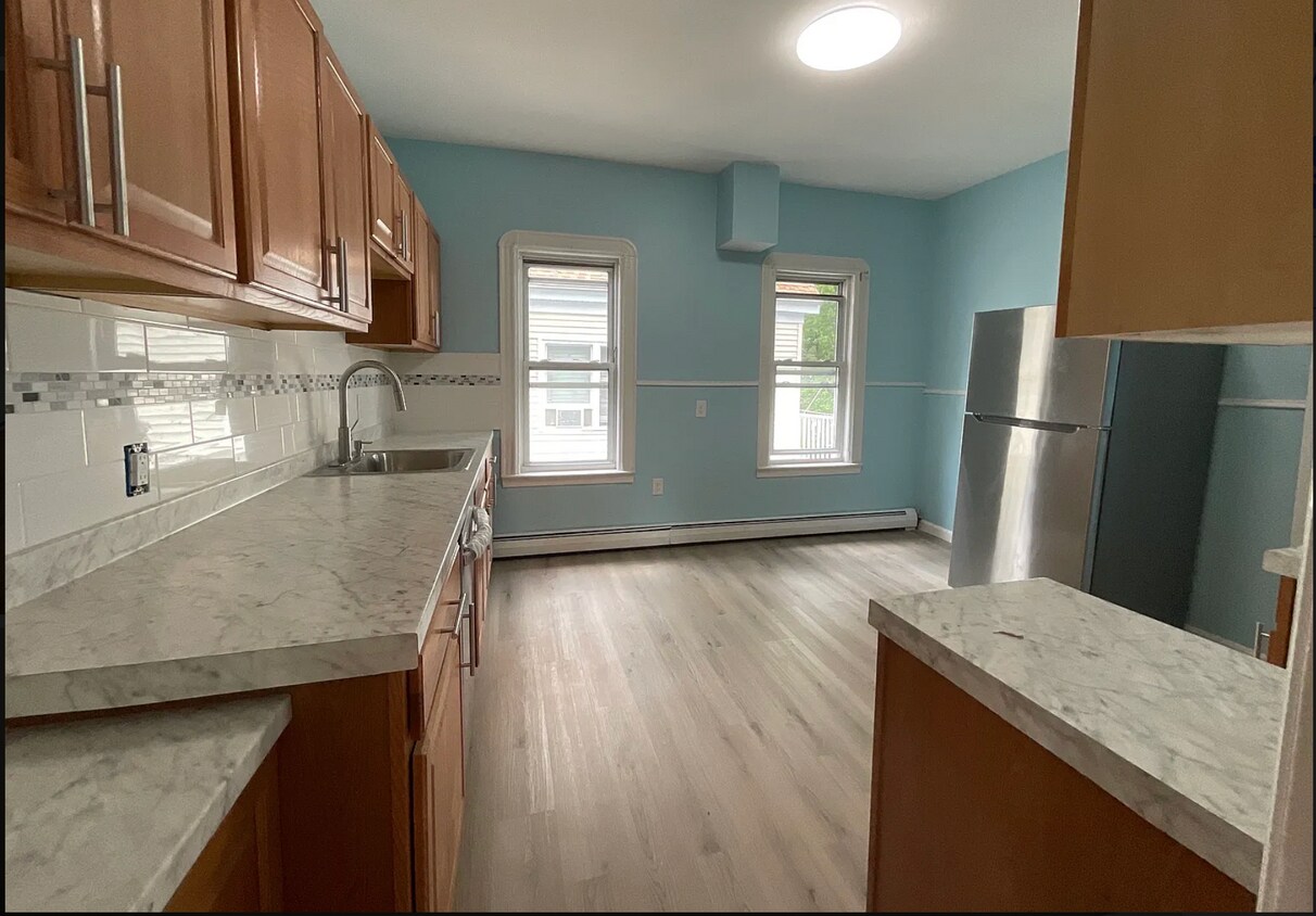 Foto principal - 97 Morrison Ave