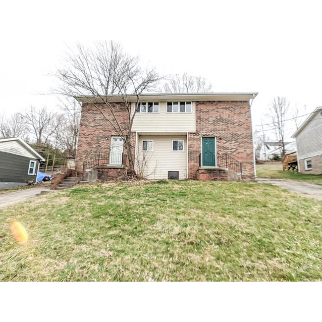 Foto del edificio - 118 Central Ave