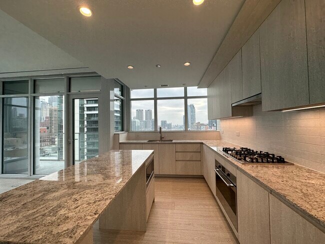 Foto del edificio - 370 N Desplaines St