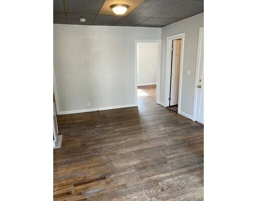 Building Photo - 946 Rodman St