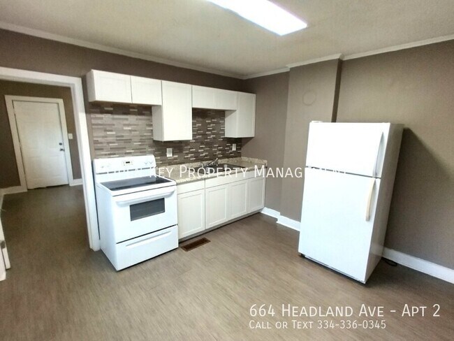 Foto del edificio - 664 Headland Ave