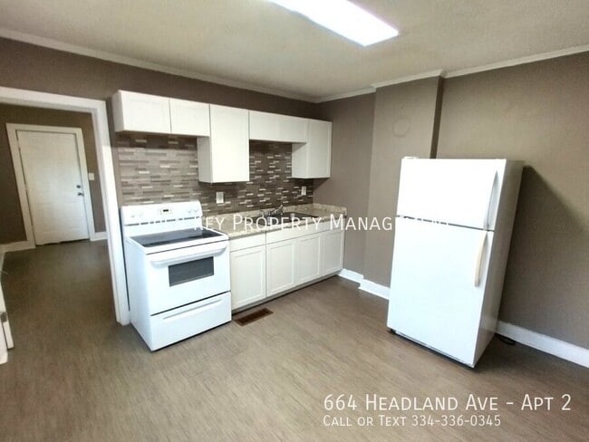 Building Photo - 664 Headland Ave
