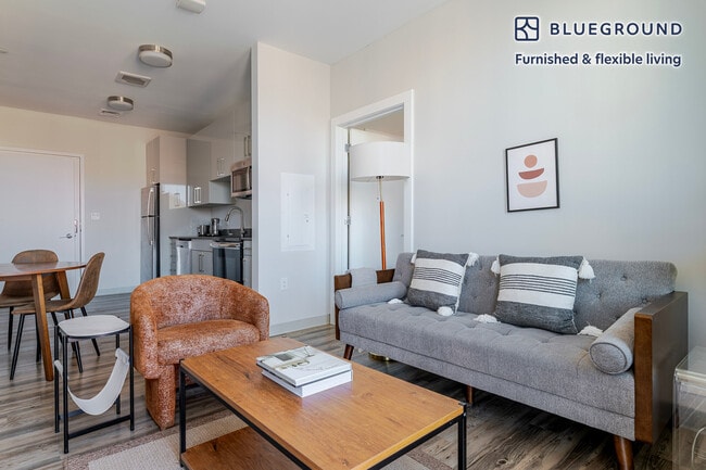 Building Photo - 161 Washington St