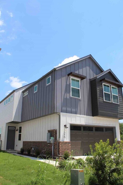 Foto del edificio - 7516 Harmony Shoals Bnd