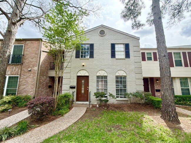 Foto del edificio - 12959 Trail Hollow Dr