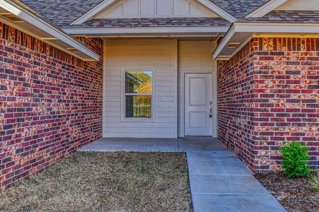 Foto del edificio - Four bedroom in Stone Lake!