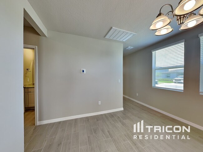 Foto del edificio - 7107 Amelia River Dr