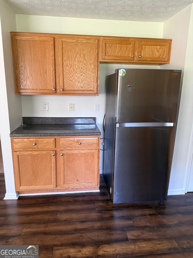 Building Photo - 2909 Rusticwood Dr SW