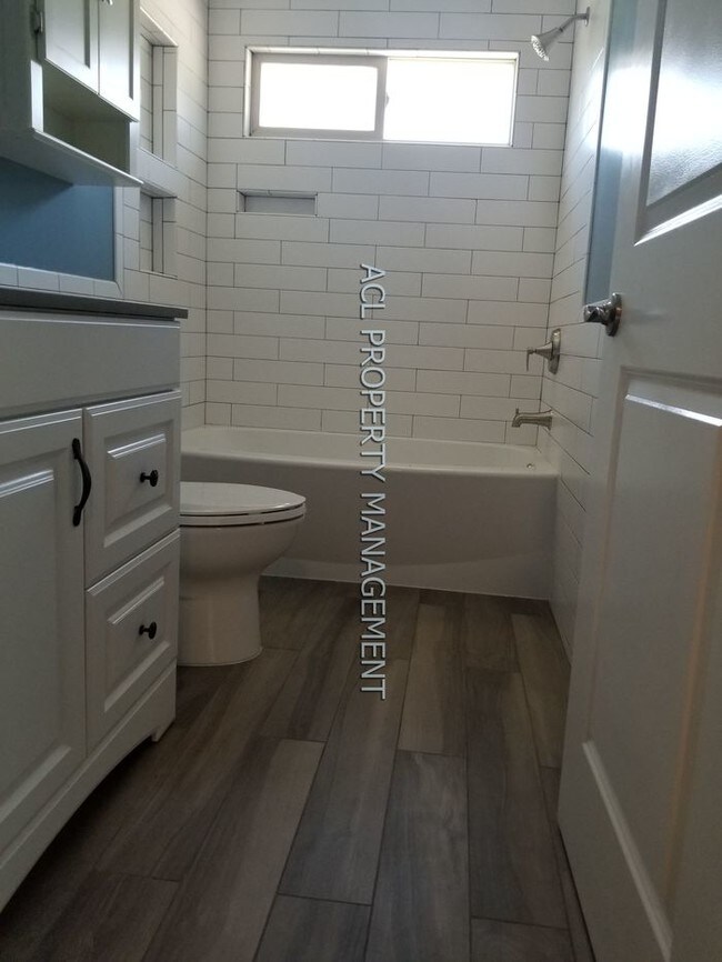 Foto del edificio - 27413 Lemon Tree Ct