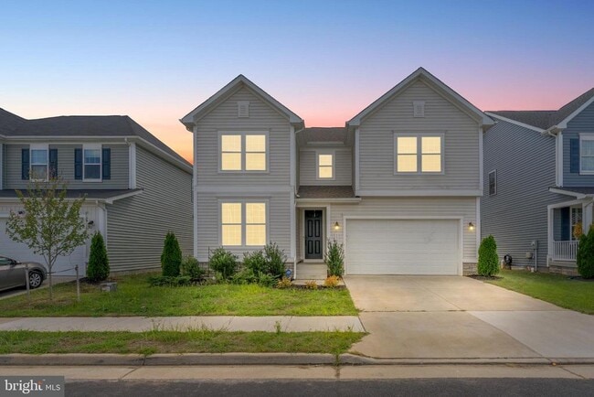 Building Photo - 5508 Redgum Ln