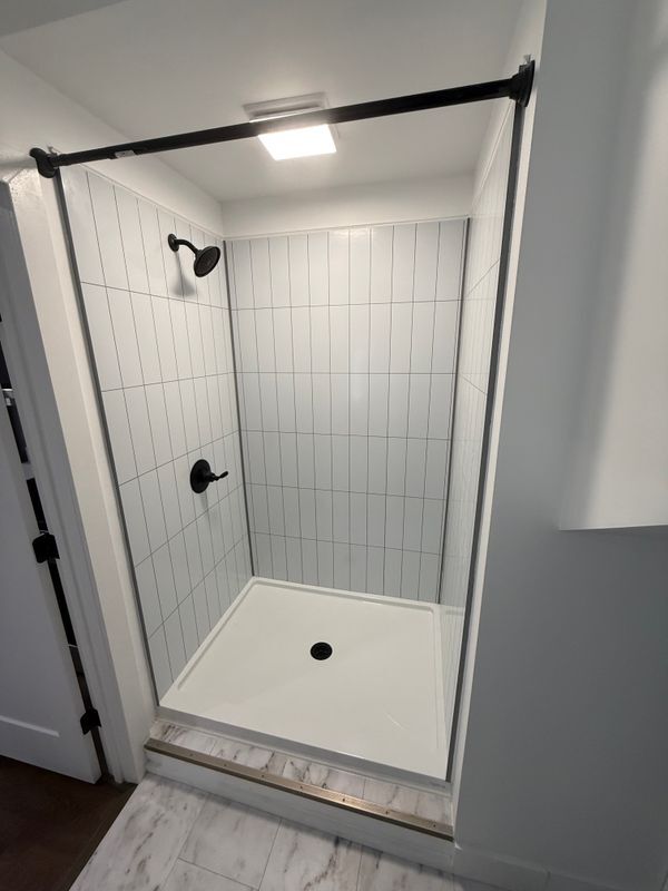 Building Photo - 285 Genesee St