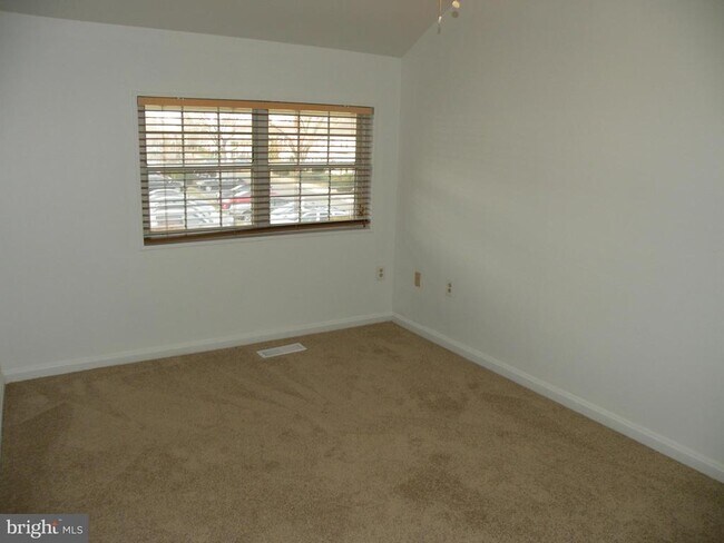 Foto del edificio - 3732 Jason Ave