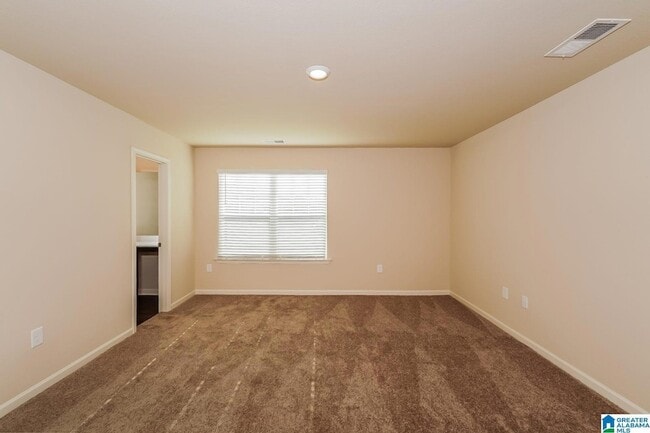 Foto del edificio - 112 Clover Ln